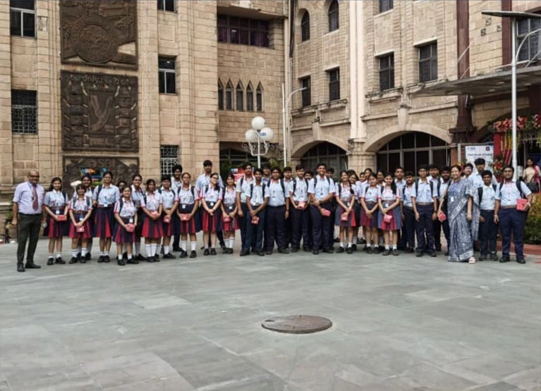 Learning Beyond Classrooms | An Insightful Visit to SBI Headquarters